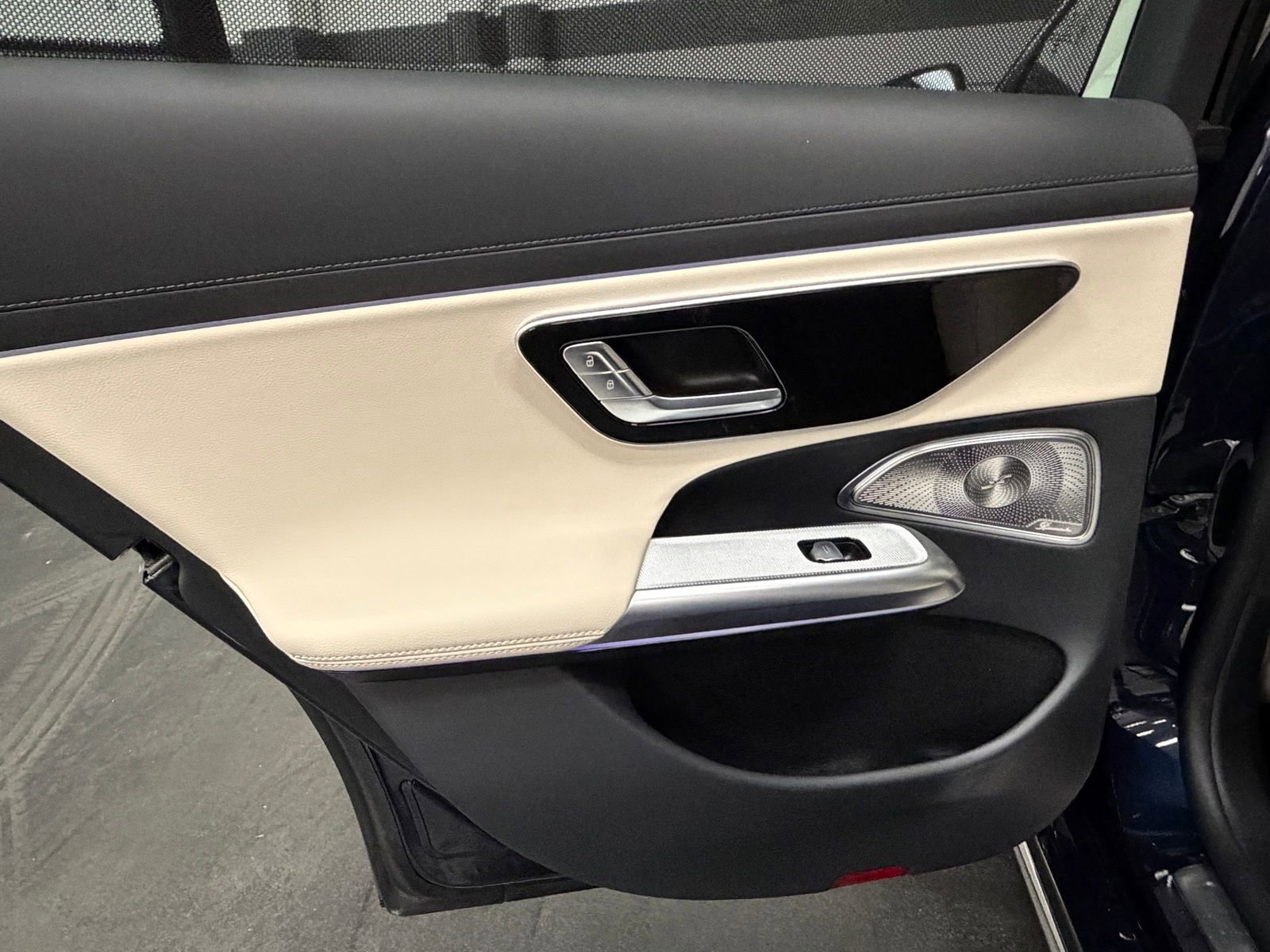 Certified 2025 Mercedes-Benz E 350 4MATIC Sedan image 37