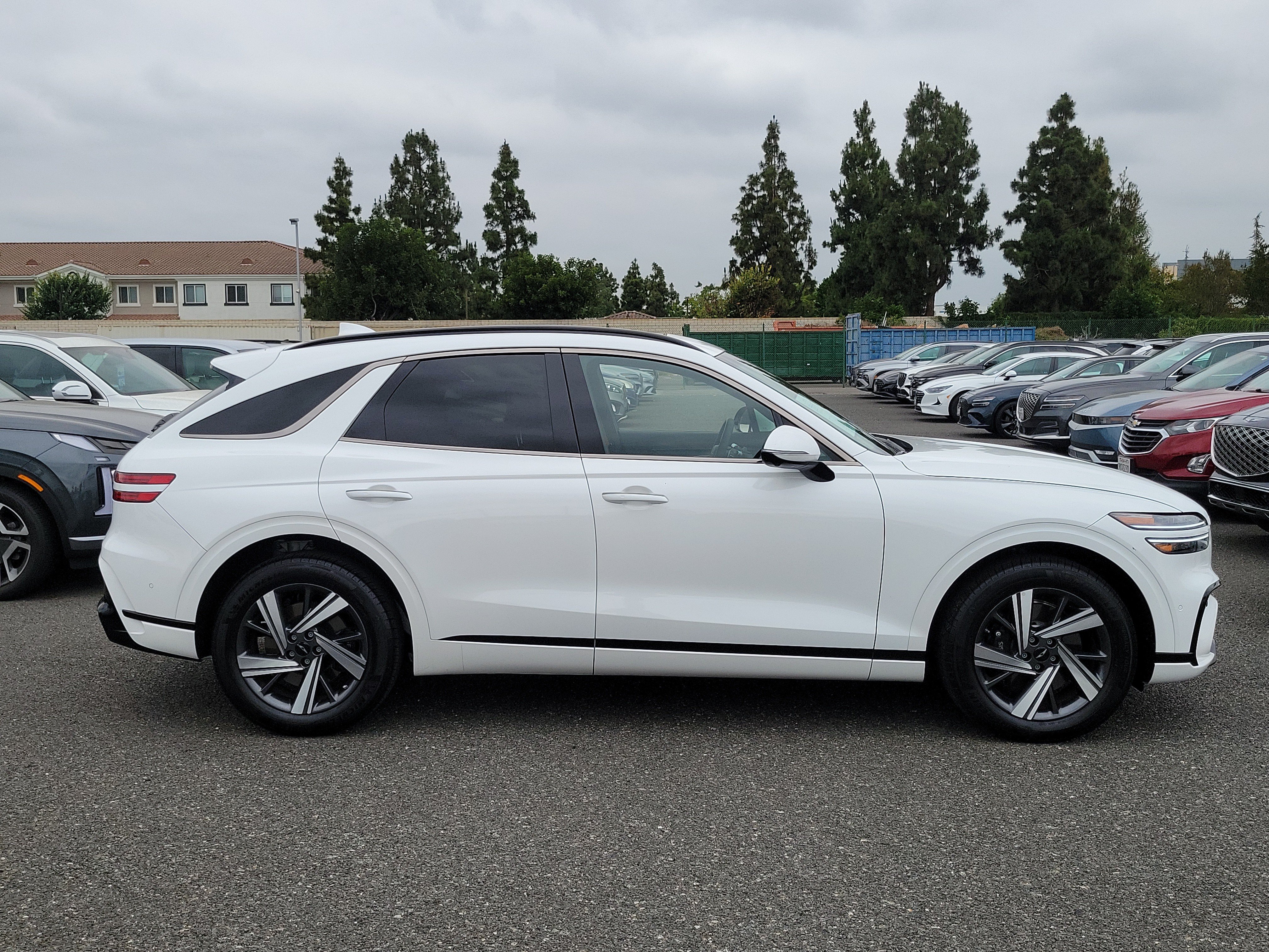 Certified 2026 Genesis GV70 3.5T Sport Advanced AWD/4WD image 5