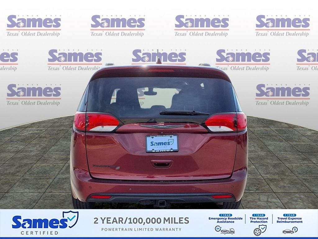 Used 2018 Chrysler Pacifica Touring-L Plus w/ S Appearance Package FWD image 6
