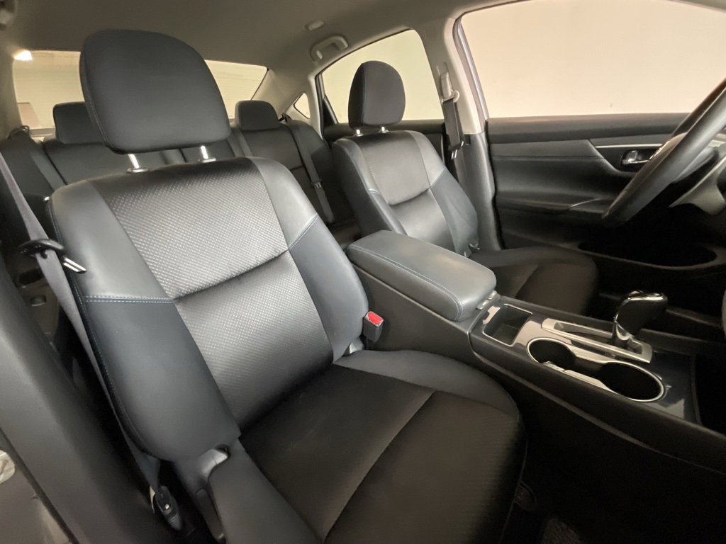 Used 2018 Nissan Altima 2.5 SR image 18