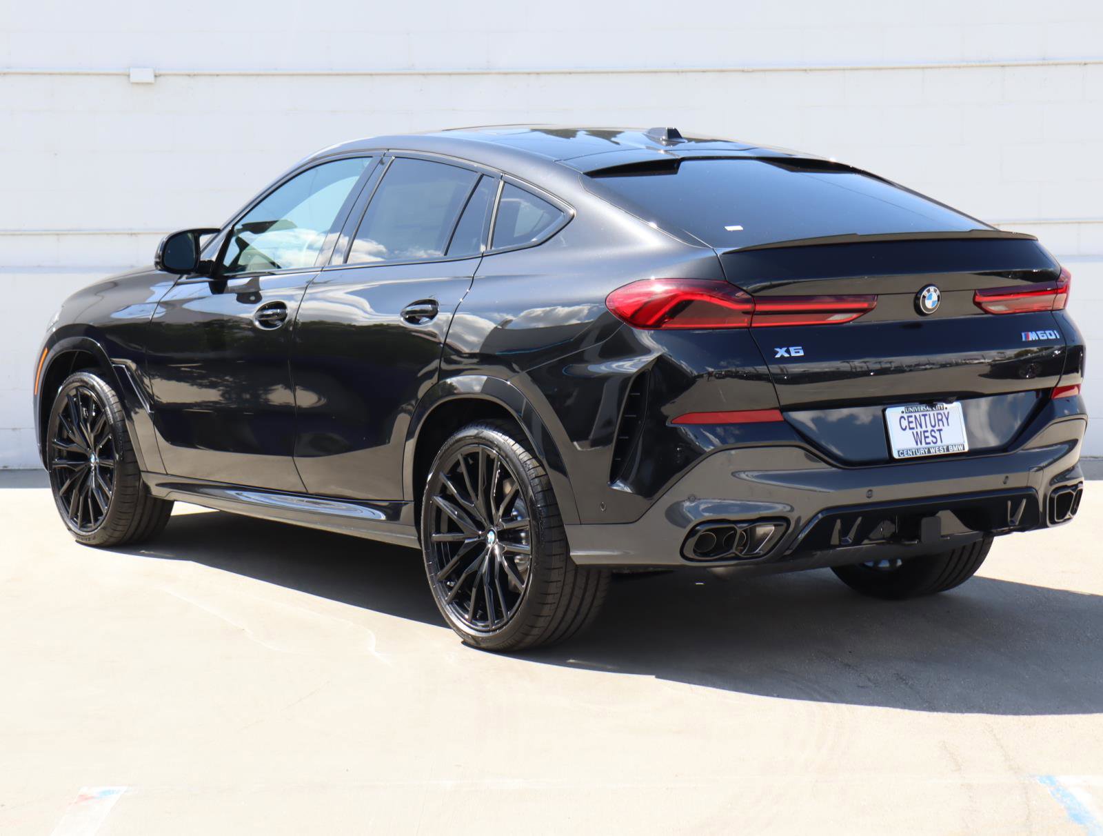 New 2026 BMW X6 M60i image 8