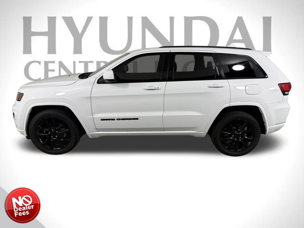 Used 2018 Jeep Grand Cherokee Laredo image 6