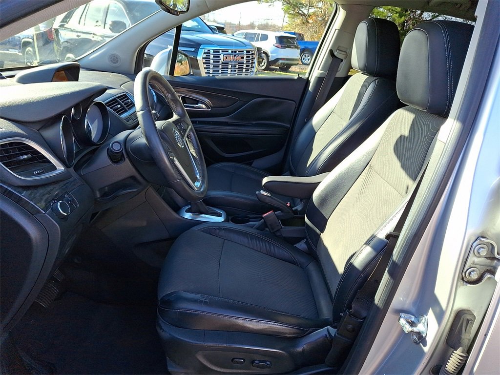Used 2014 Buick Encore FWD image 18