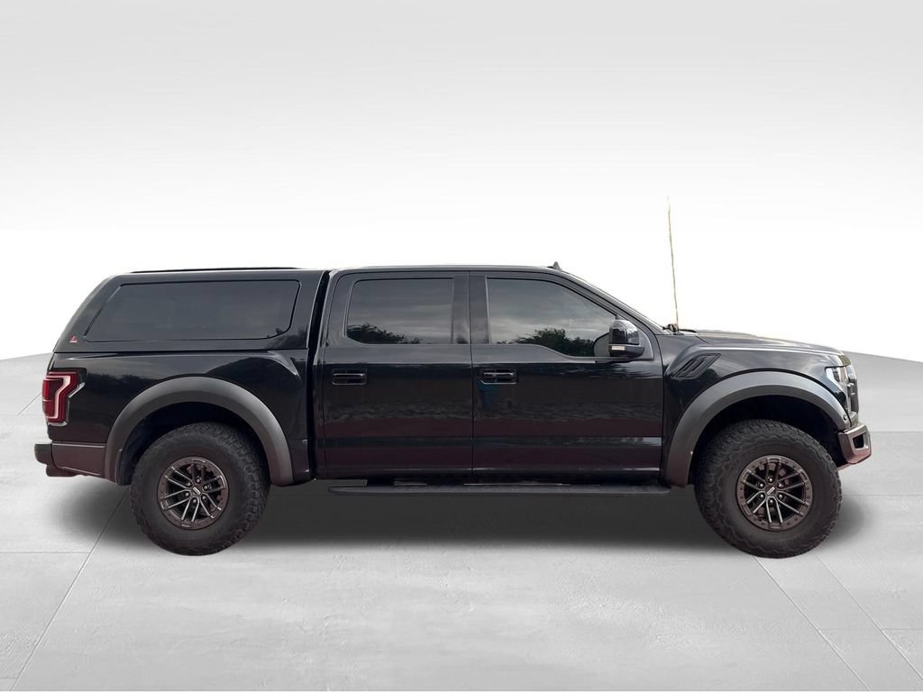 Used 2019 Ford F150 Raptor w/ Equipment Group 802A Luxury AWD/4WD image 8