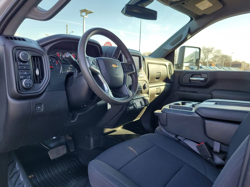 Used 2022 Chevrolet Silverado 2500 W/T w/ Gooseneck/5TH Wheel Package image 20