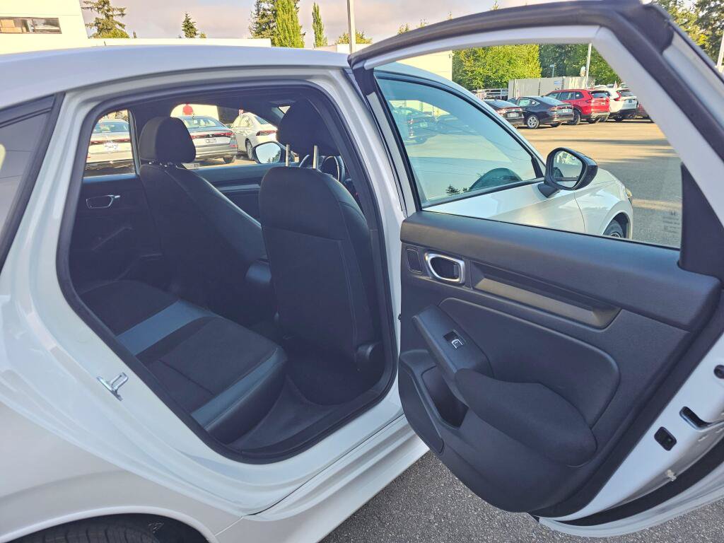 Used 2022 Honda Civic Sport image 14