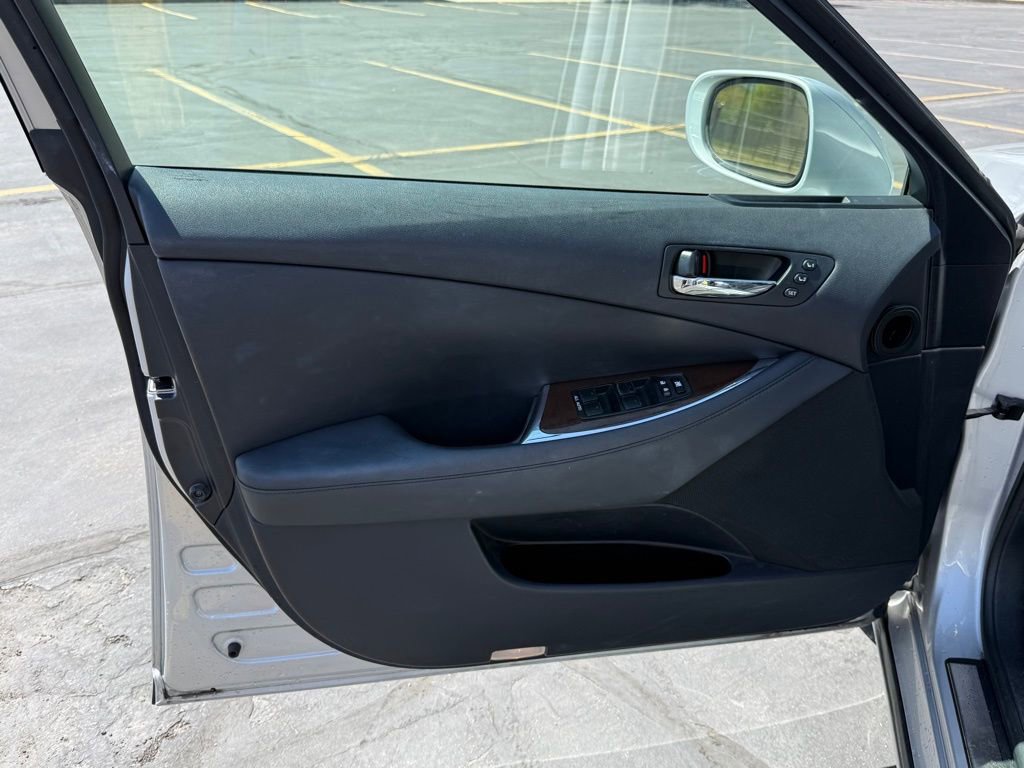 Used 2012 Lexus ES 350 image 9