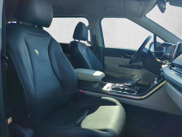 Used 2024 Kia Carnival SX FWD image 28