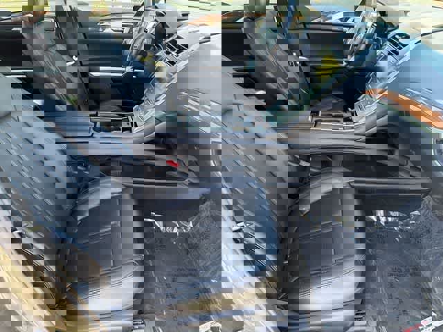 Used 2016 Lincoln MKZ Hybrid image 20