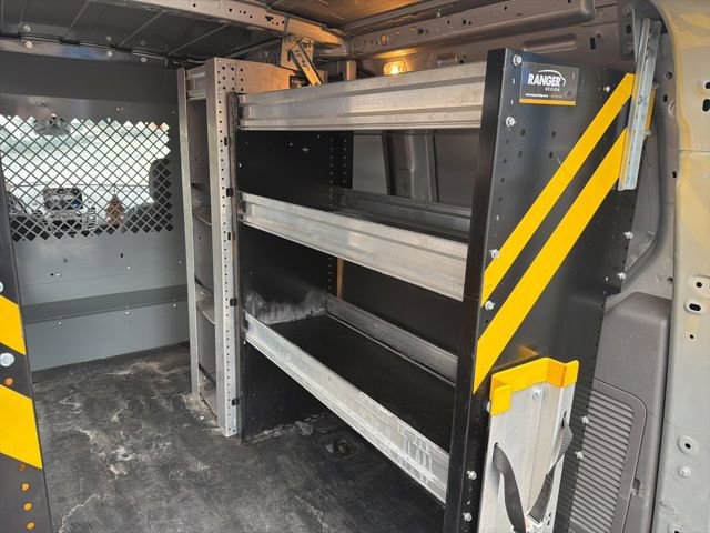 Used 2019 Ford Transit Connect XLT image 23