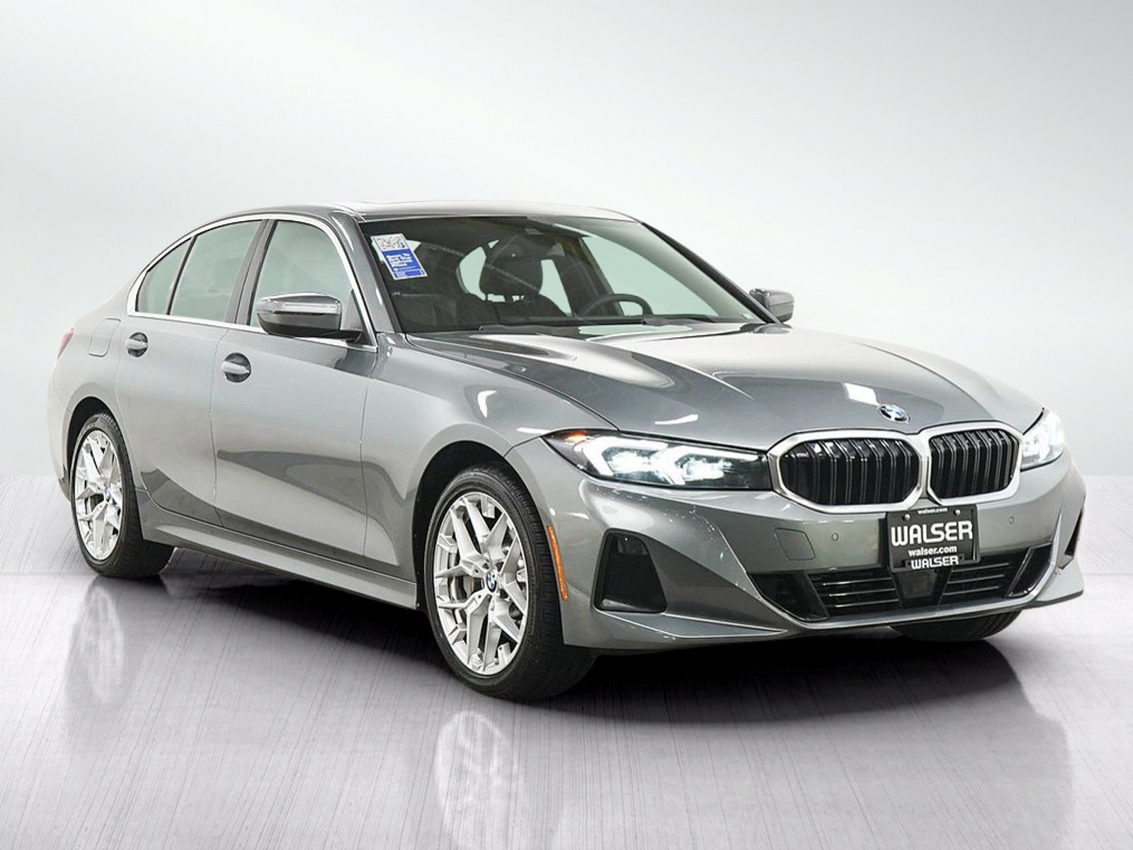 Used 2026 BMW 330i xDrive Sedan AWD/4WD image 7
