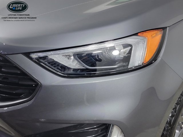Certified 2024 Ford Edge SEL w/ Sport Appearance Package AWD/4WD image 10