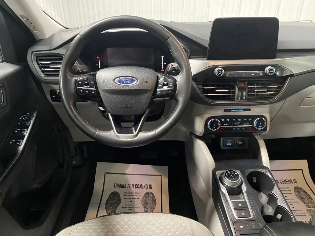 Used 2023 Ford Escape Active image 4