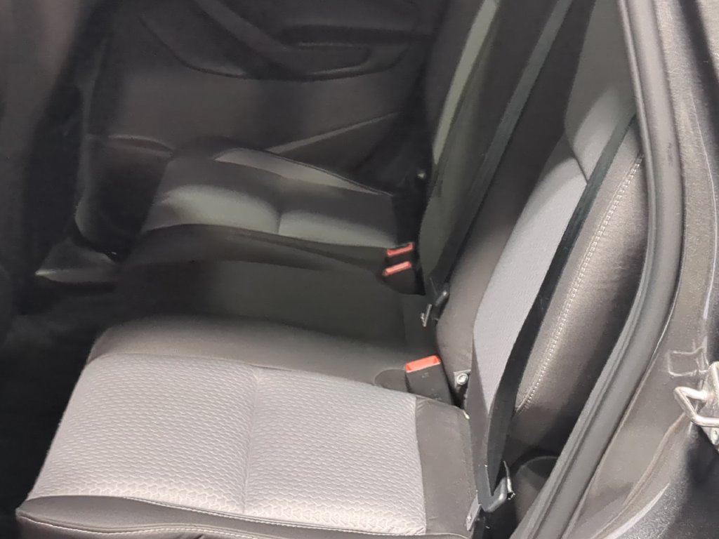 Used 2017 Ford Escape SE w/ Equipment Group 201A FWD image 23