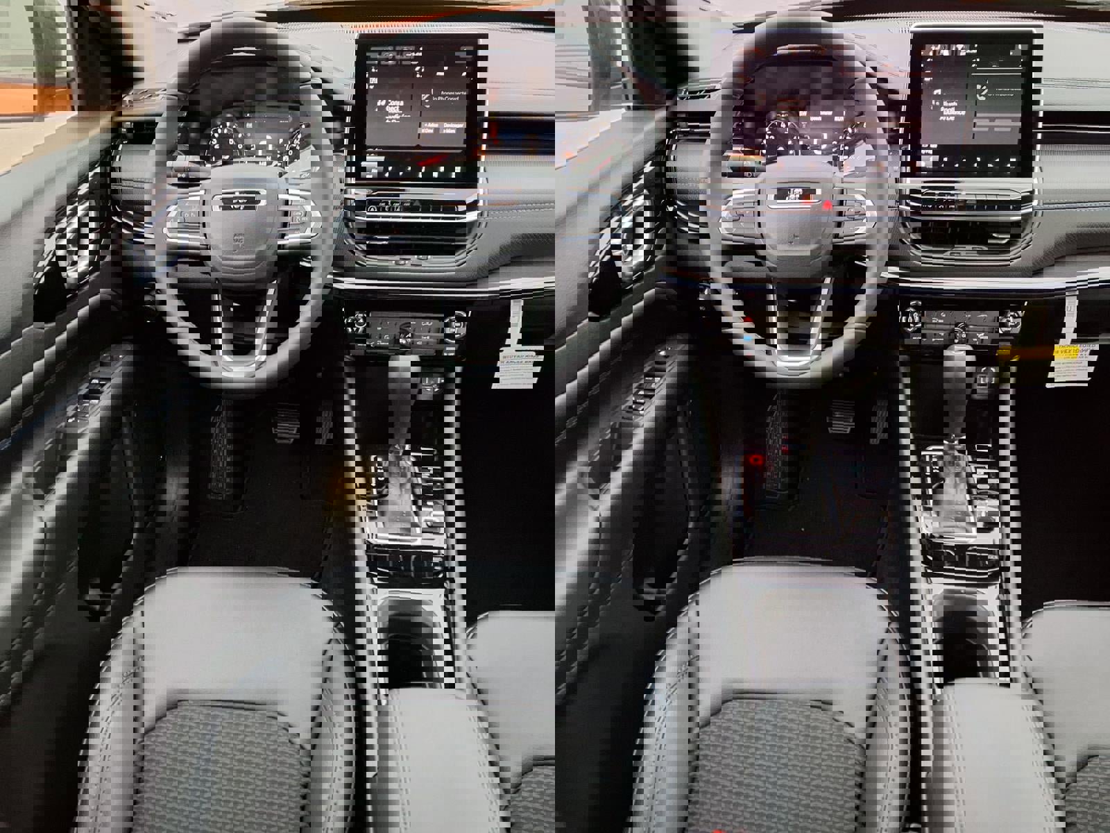 New 2026 Jeep Compass Latitude image 2