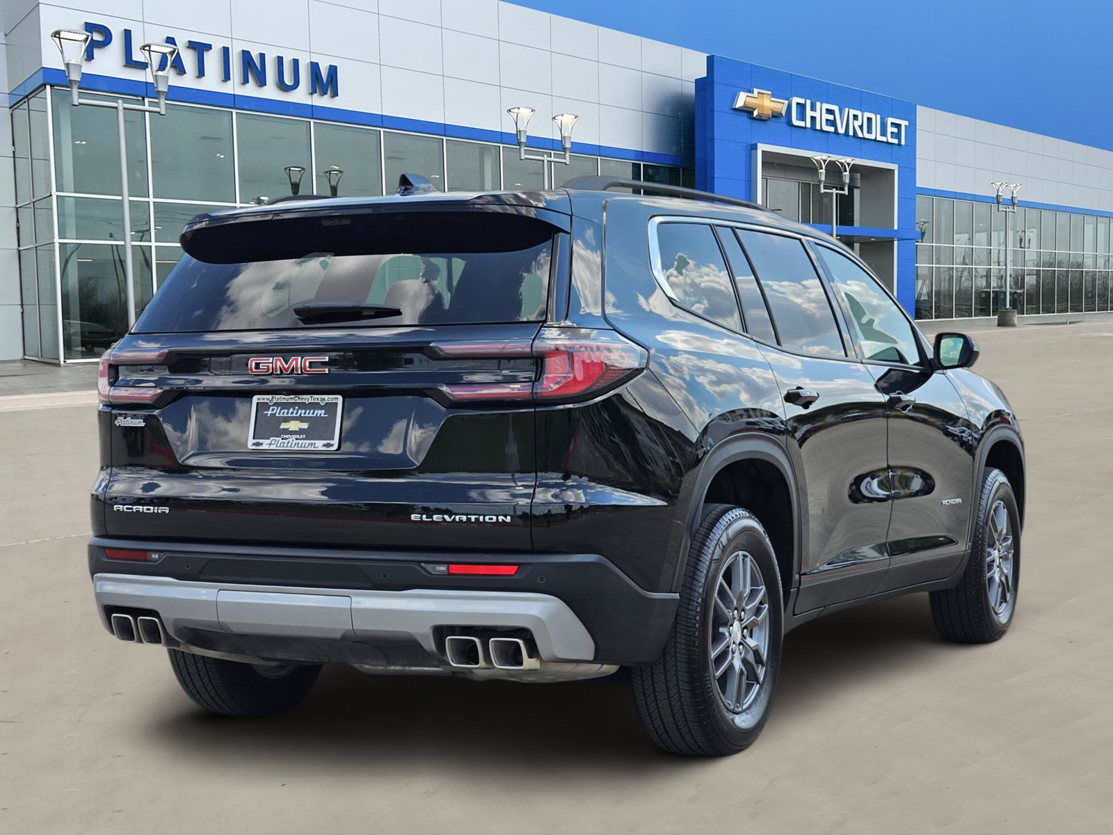 Used 2026 GMC Acadia Elevation FWD image 5