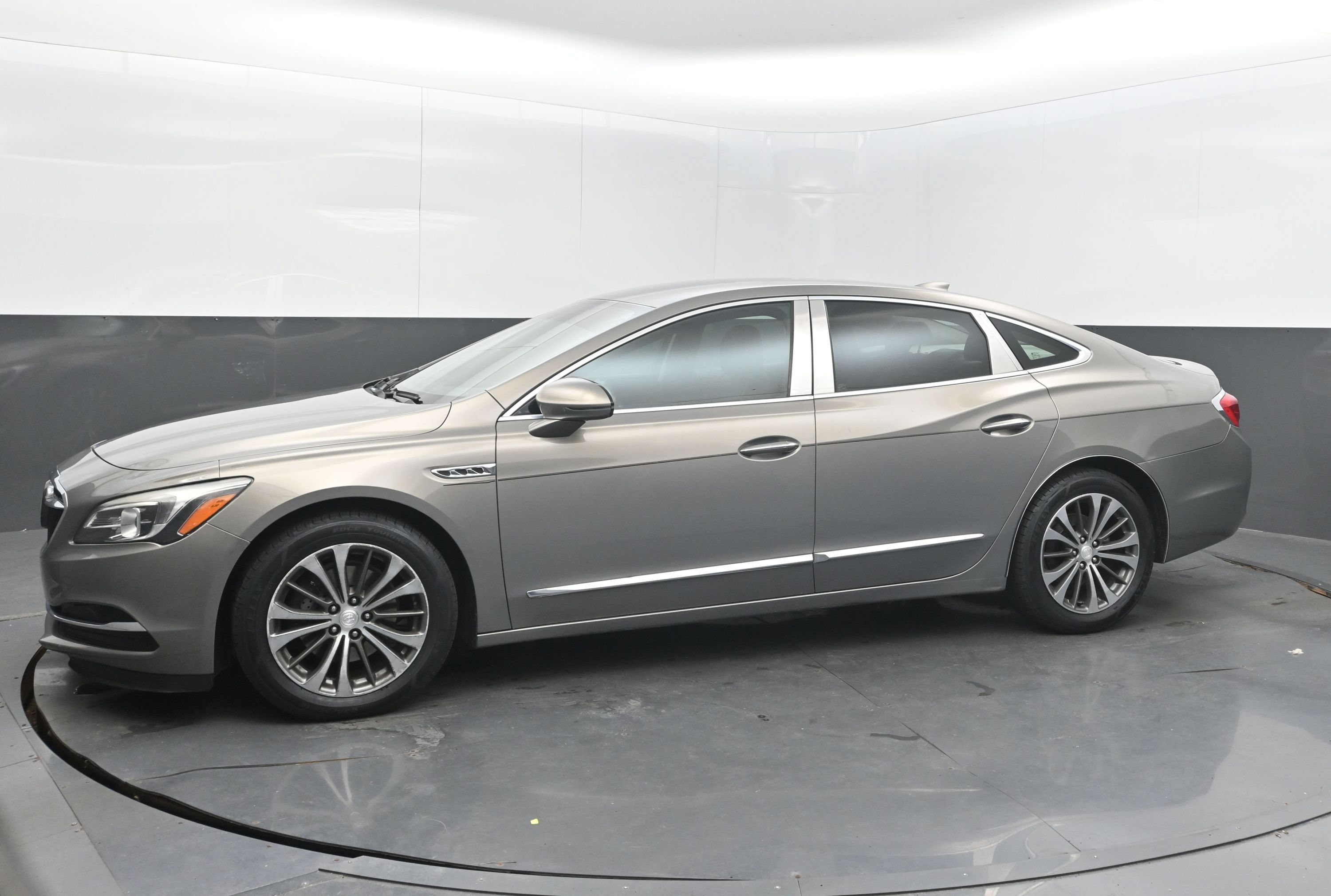Used 2017 Buick LaCrosse Essence w/ Sights and Sounds Package FWD image 5