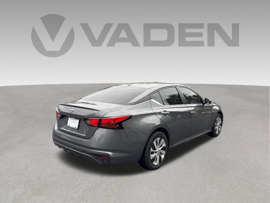 Certified 2025 Nissan Altima 2.5 S FWD image 29