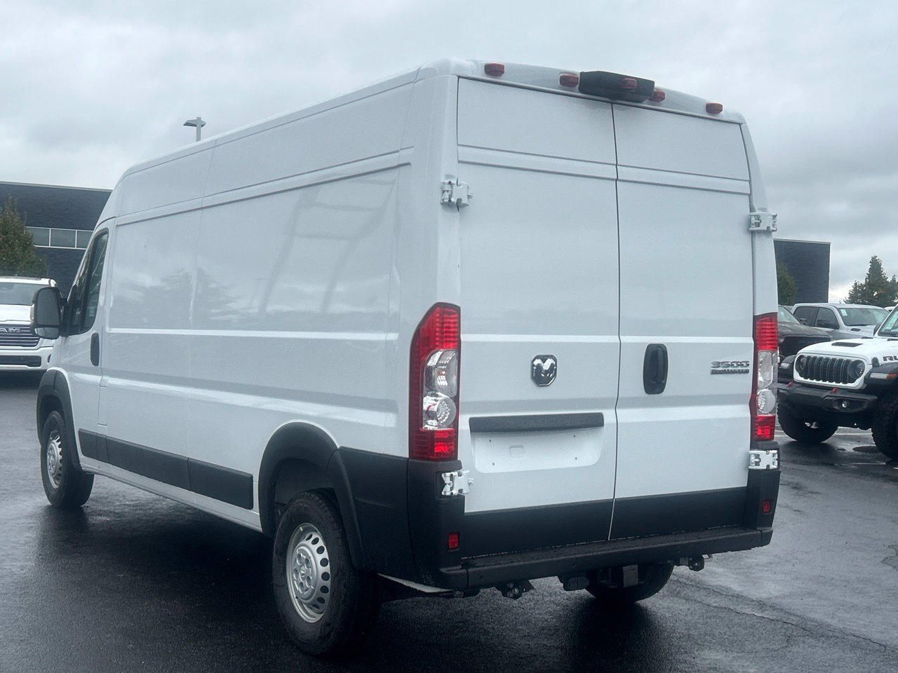 New 2027 RAM ProMaster 3500 w/ Safety Group FWD image 5