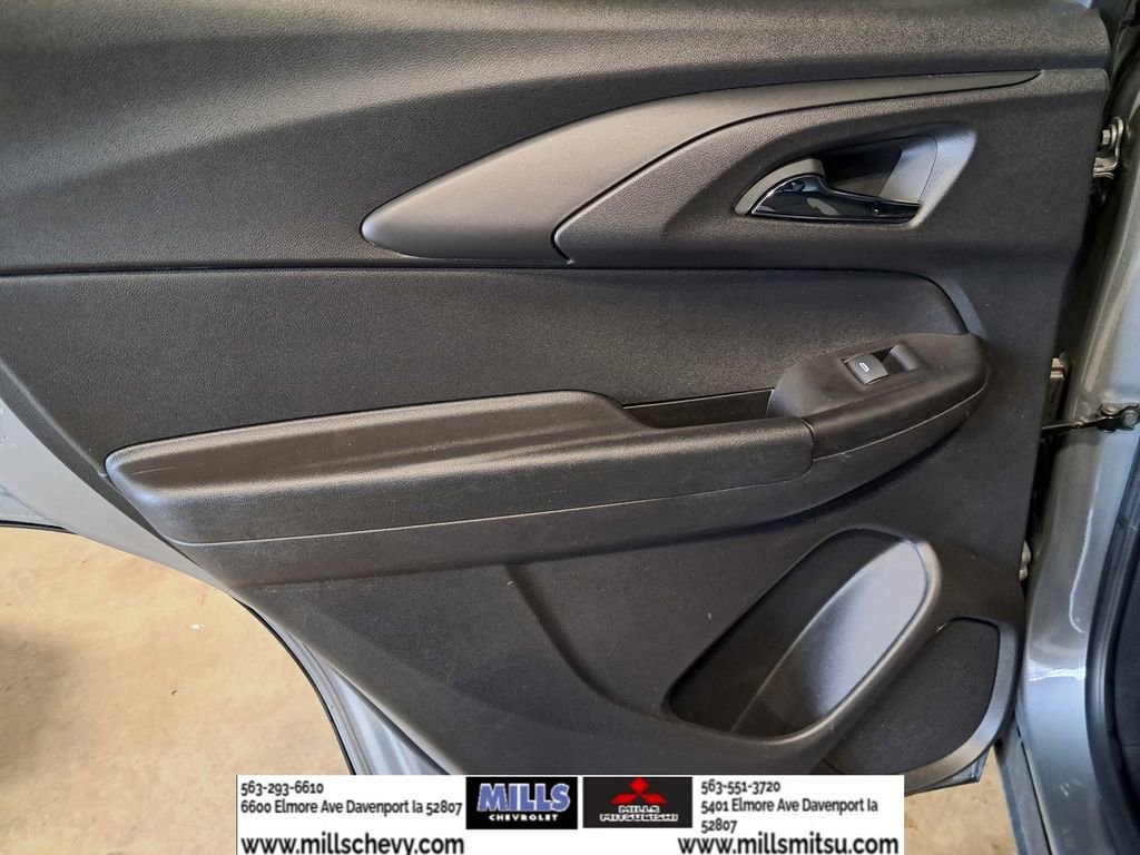 Used 2023 Chevrolet TrailBlazer LT image 11
