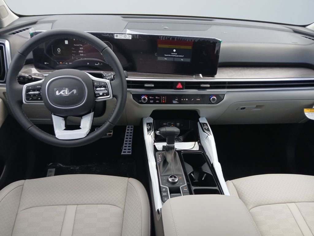 New 2025 Kia Sorento SX image 10