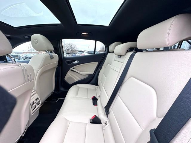 Used 2019 Mercedes-Benz GLA 250 4MATIC image 22