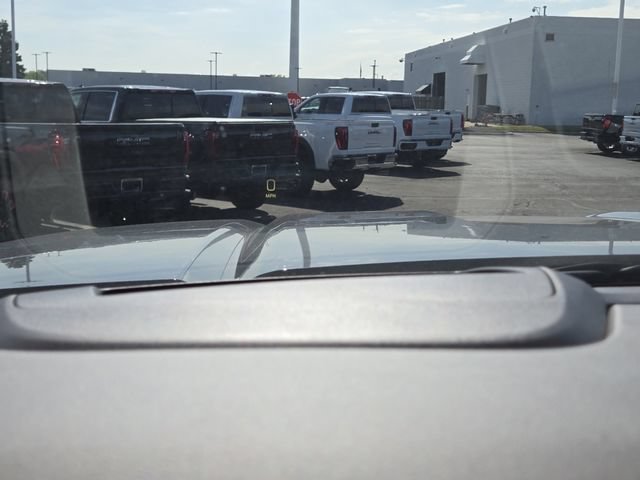 New 2026 GMC Sierra 3500 Denali Ultimate AWD/4WD image 12