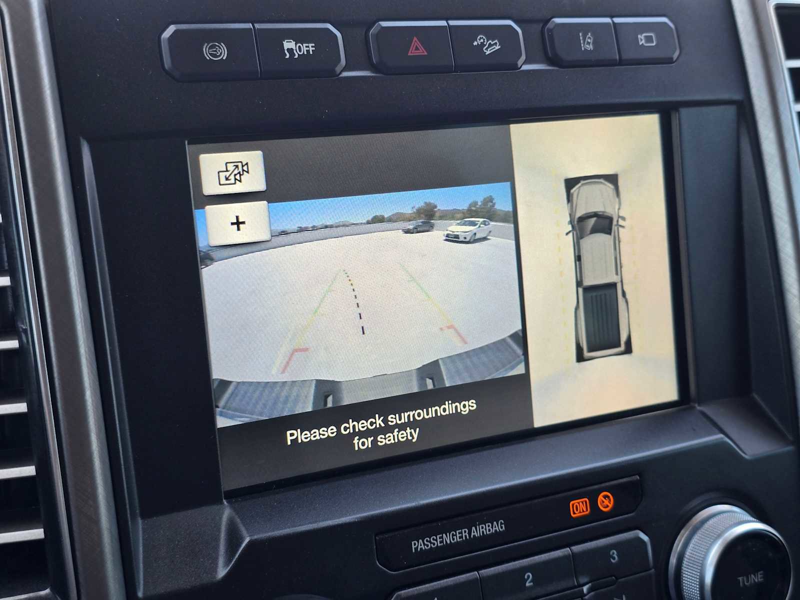 Used 2019 Ford F450 Limited w/ FX4 Off-Road Package image 30