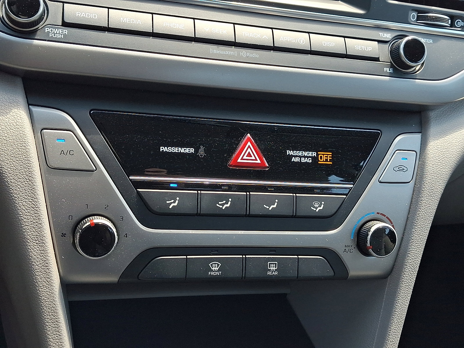 Used 2018 Hyundai Elantra SEL w/ Cargo Package FWD image 15