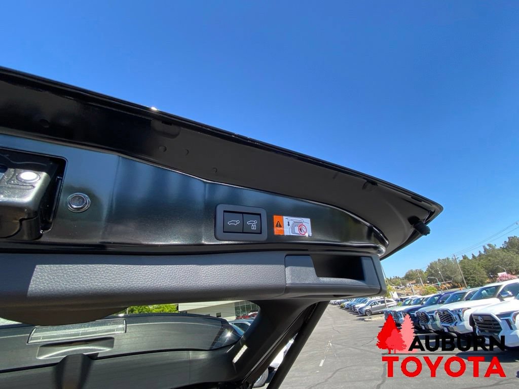 New 2026 Toyota RAV4 XSE AWD/4WD image 10