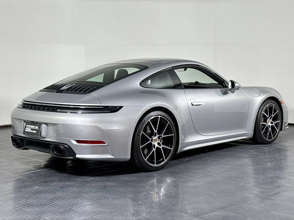Certified 2025 Porsche 911 Carrera RWD image 7