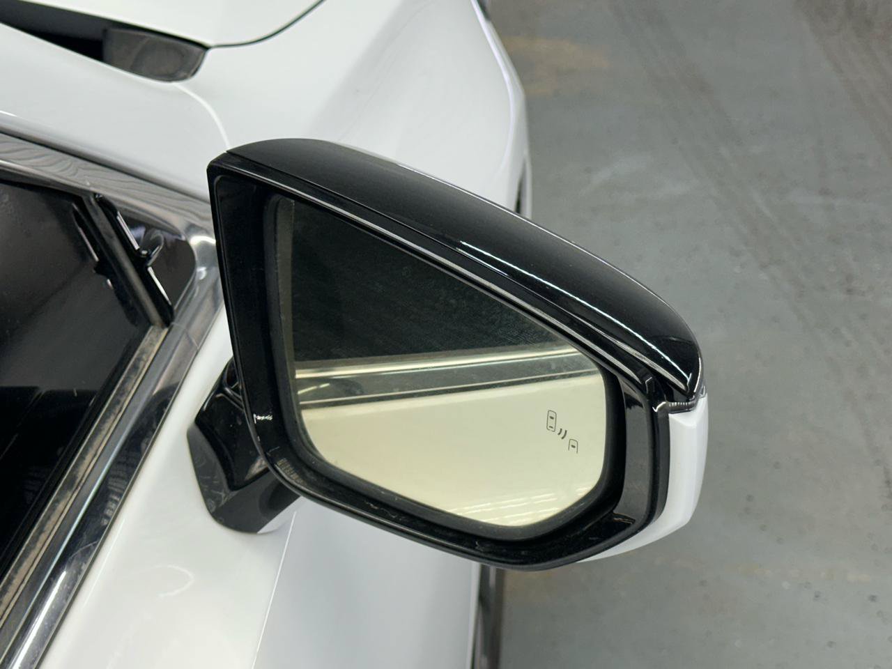 Used 2021 Lexus ES 350 F Sport w/ Accessory Package 2 FWD image 10