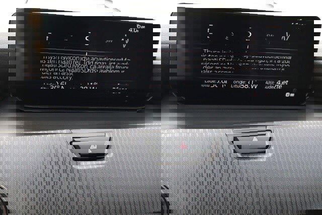 Used 2025 MAZDA CX-90 3.3 Turbo w/ Select Package image 9