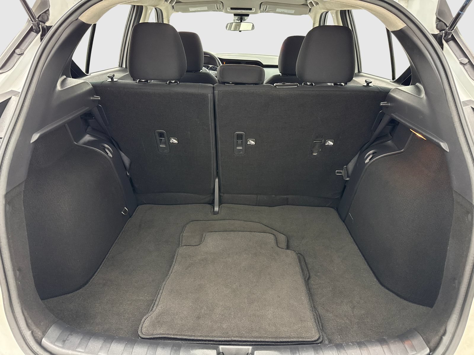 Used 2023 Nissan Kicks S FWD image 45