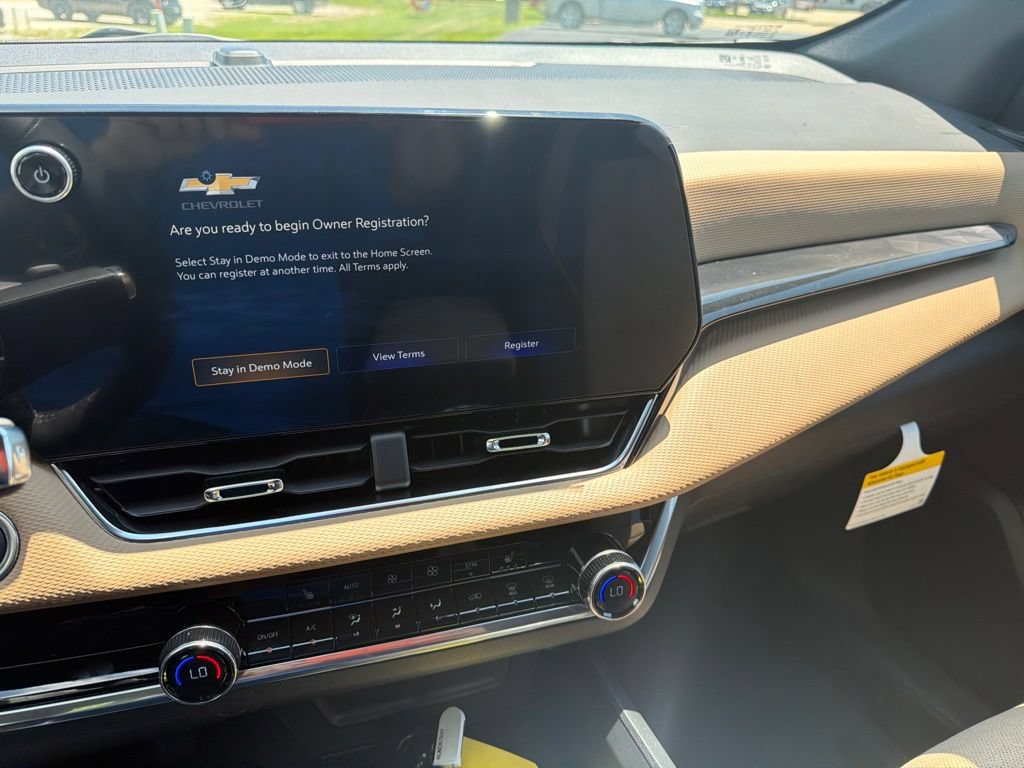 New 2027 Chevrolet Equinox ACTIV w/ LPO, Floor Liner Package FWD image 13