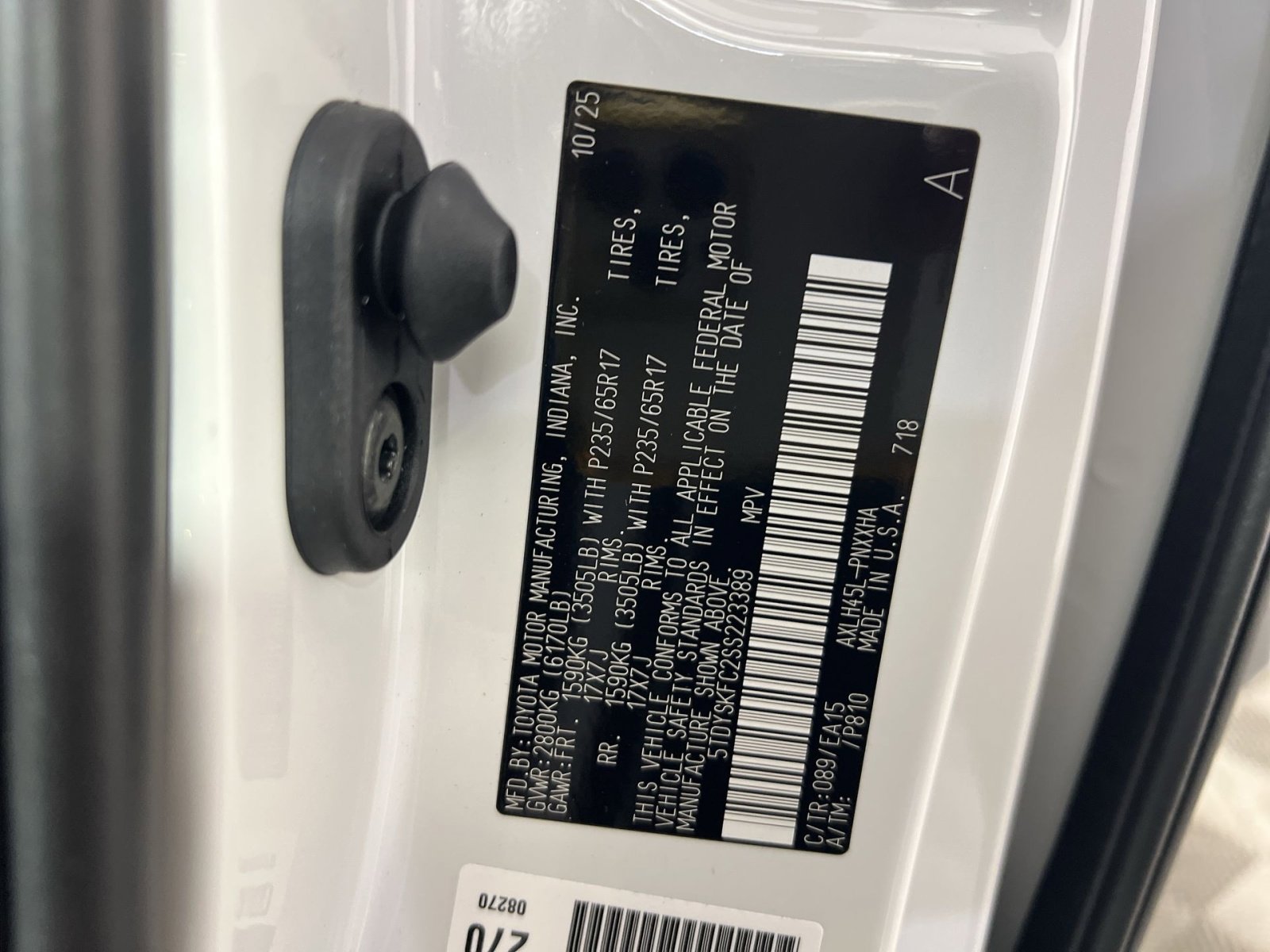 Used 2025 Toyota Sienna XLE image 31