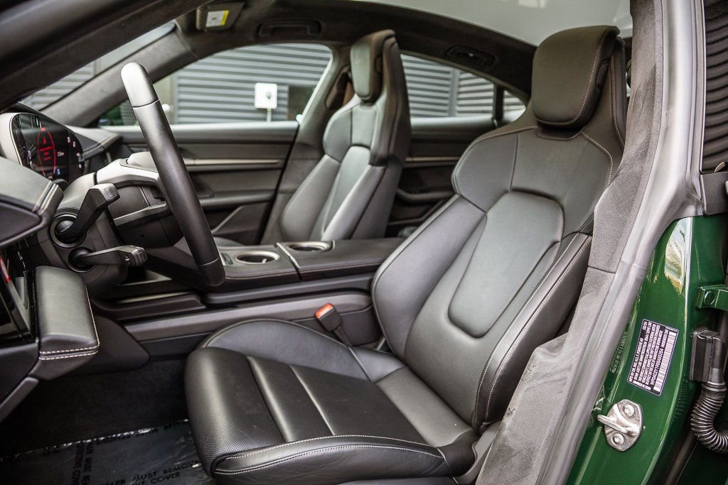 Certified 2025 Porsche Taycan Turbo S image 5