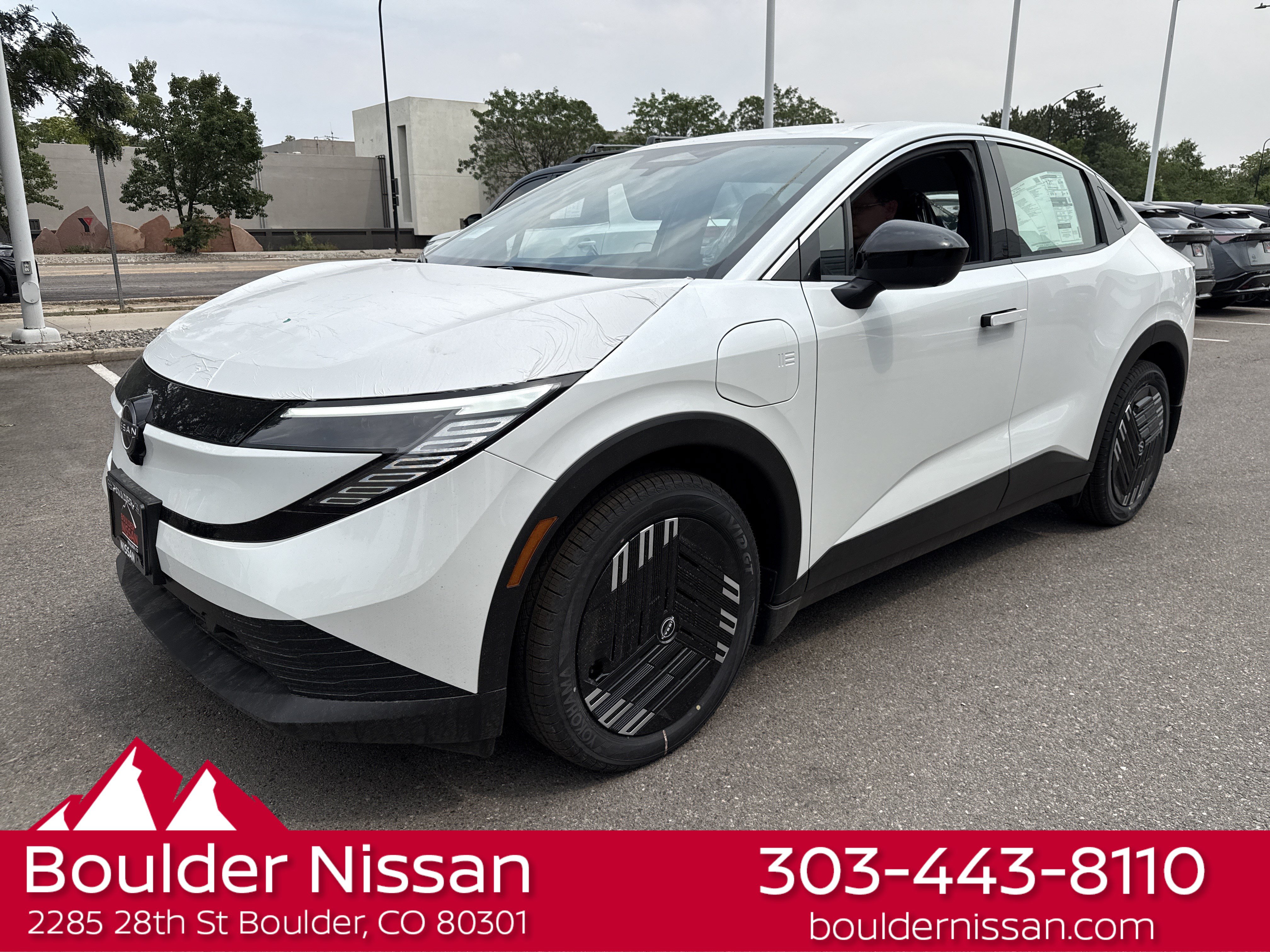 New 2026 Nissan Leaf w/ Floor Mat Package (S+) FWD image 3