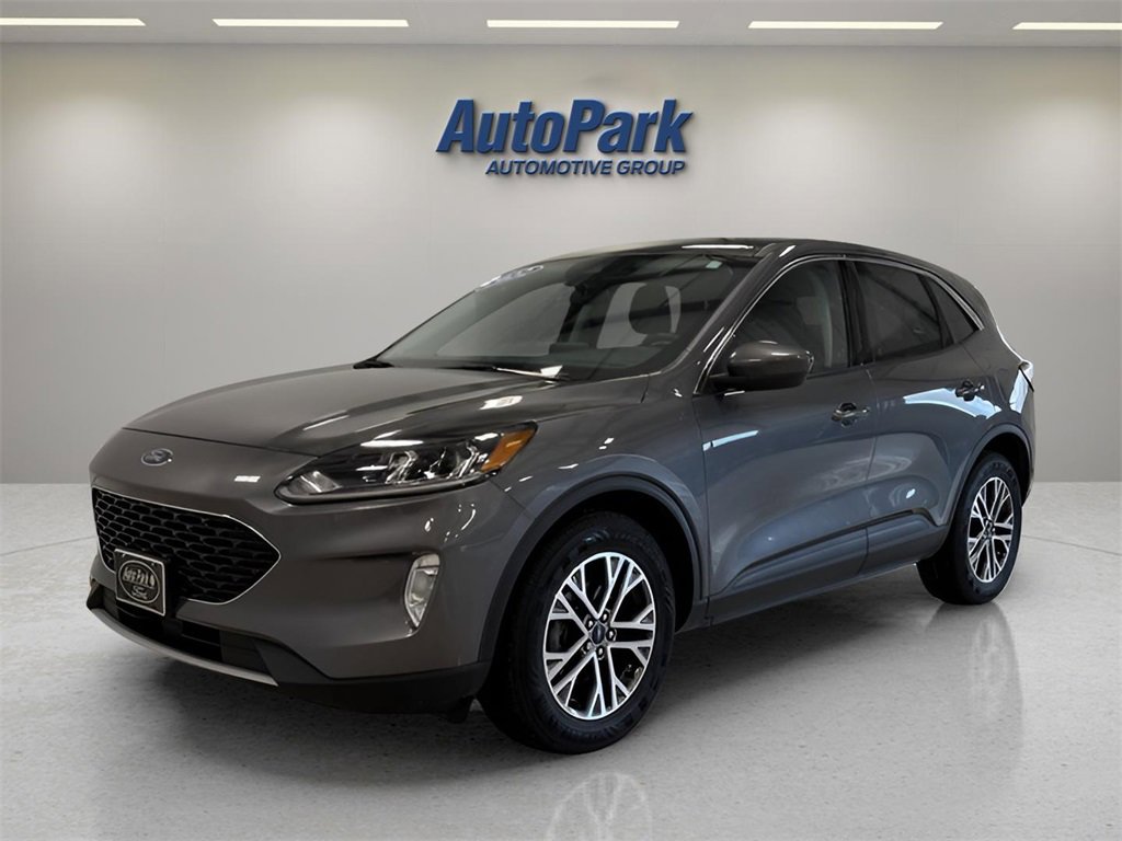 Certified 2022 Ford Escape SEL image 3