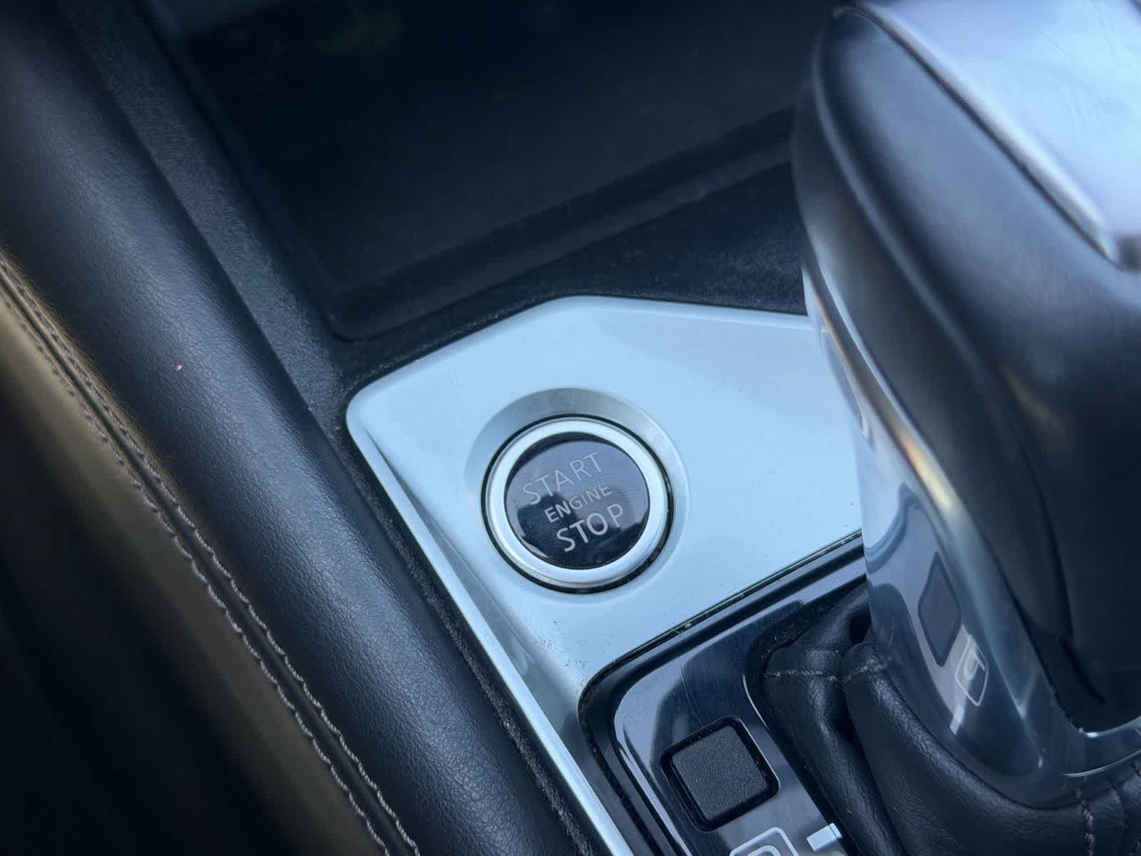 Certified 2019 Nissan Altima 2.0 Platinum FWD image 13