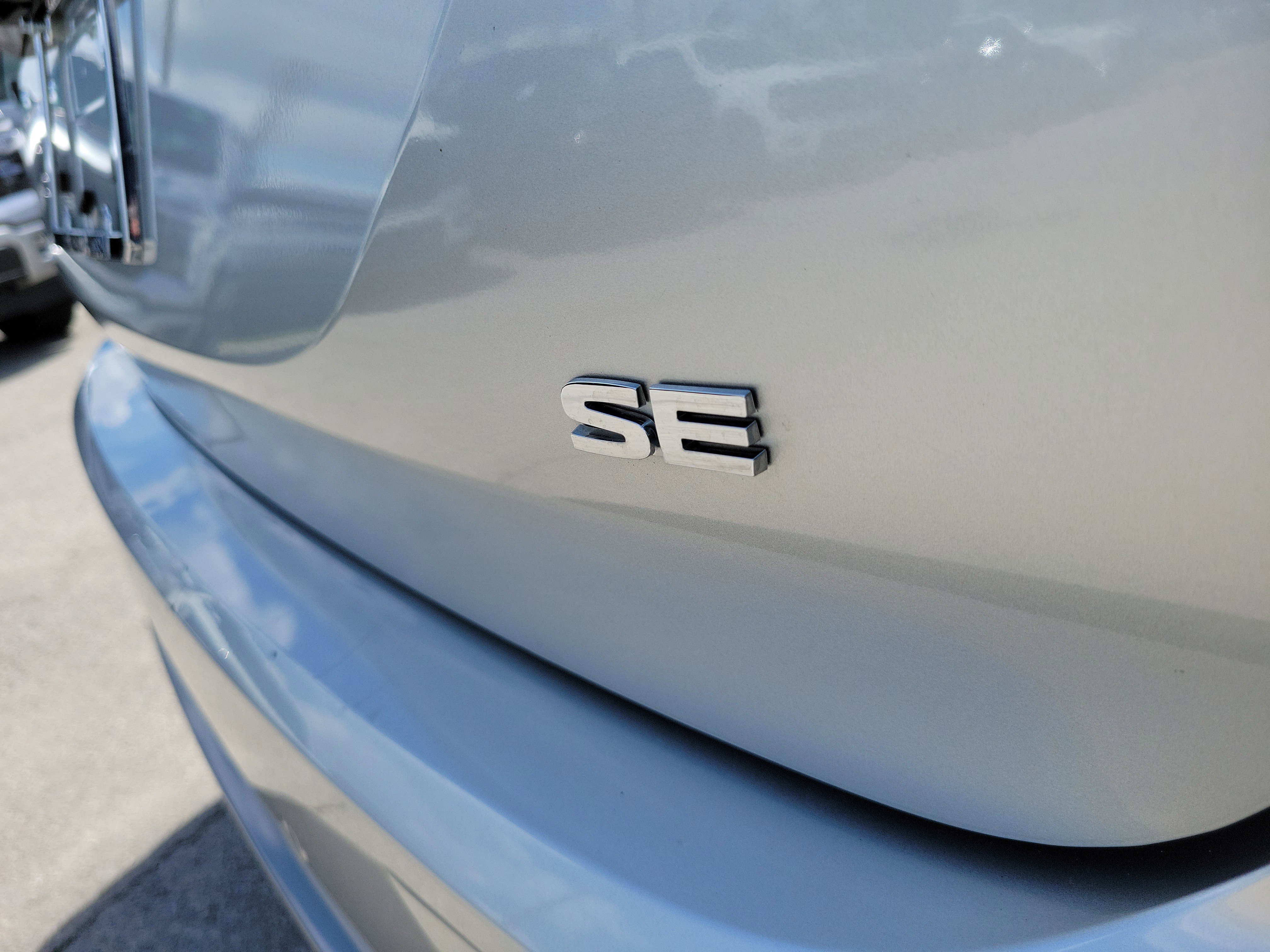 Used 2025 Mitsubishi Outlander SE FWD image 12