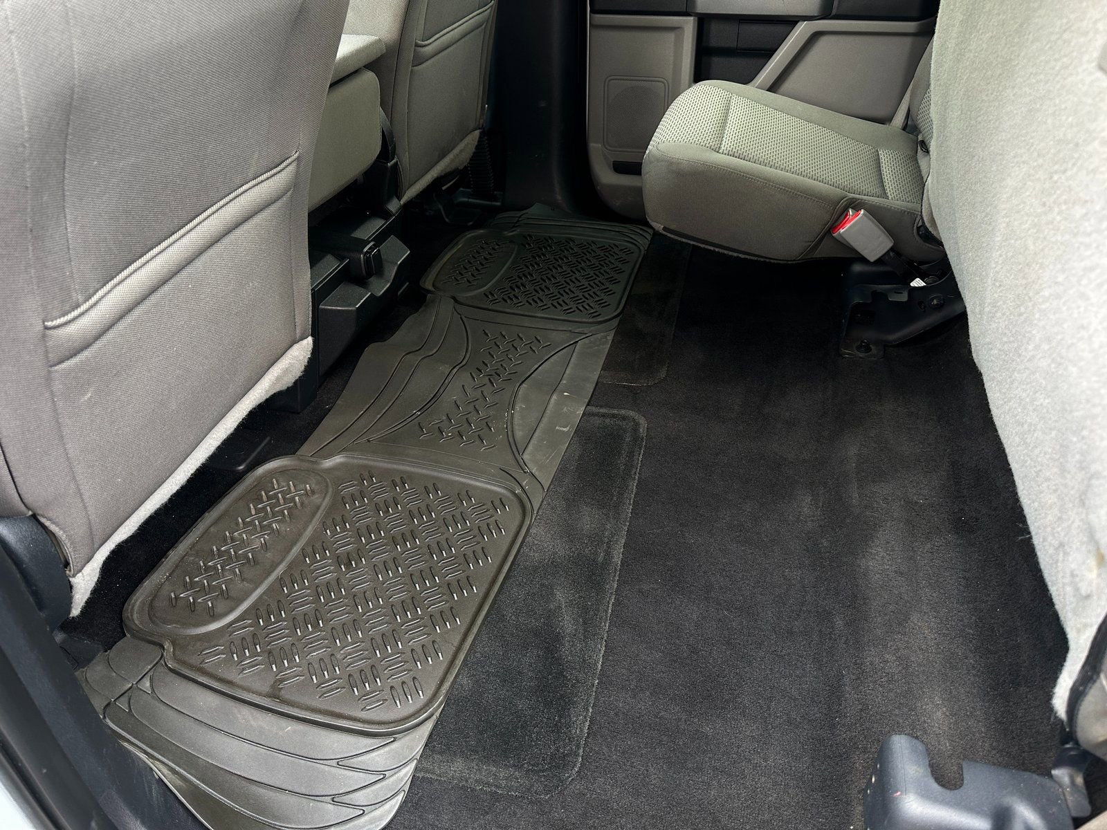 Used 2017 Ford F150 XLT w/ Trailer Tow Package image 28