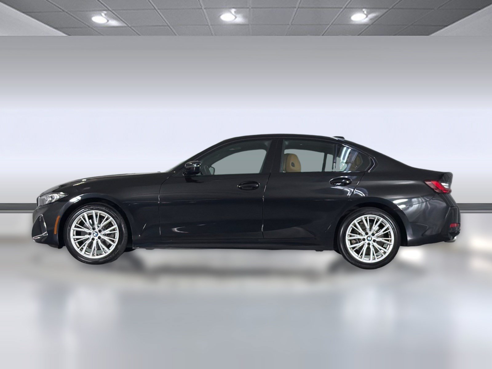 Used 2023 BMW 330i Sedan w/ Driving Assistance Package RWD image 2