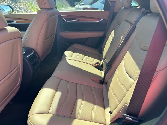 Used 2019 Cadillac XT5 Platinum AWD/4WD image 24