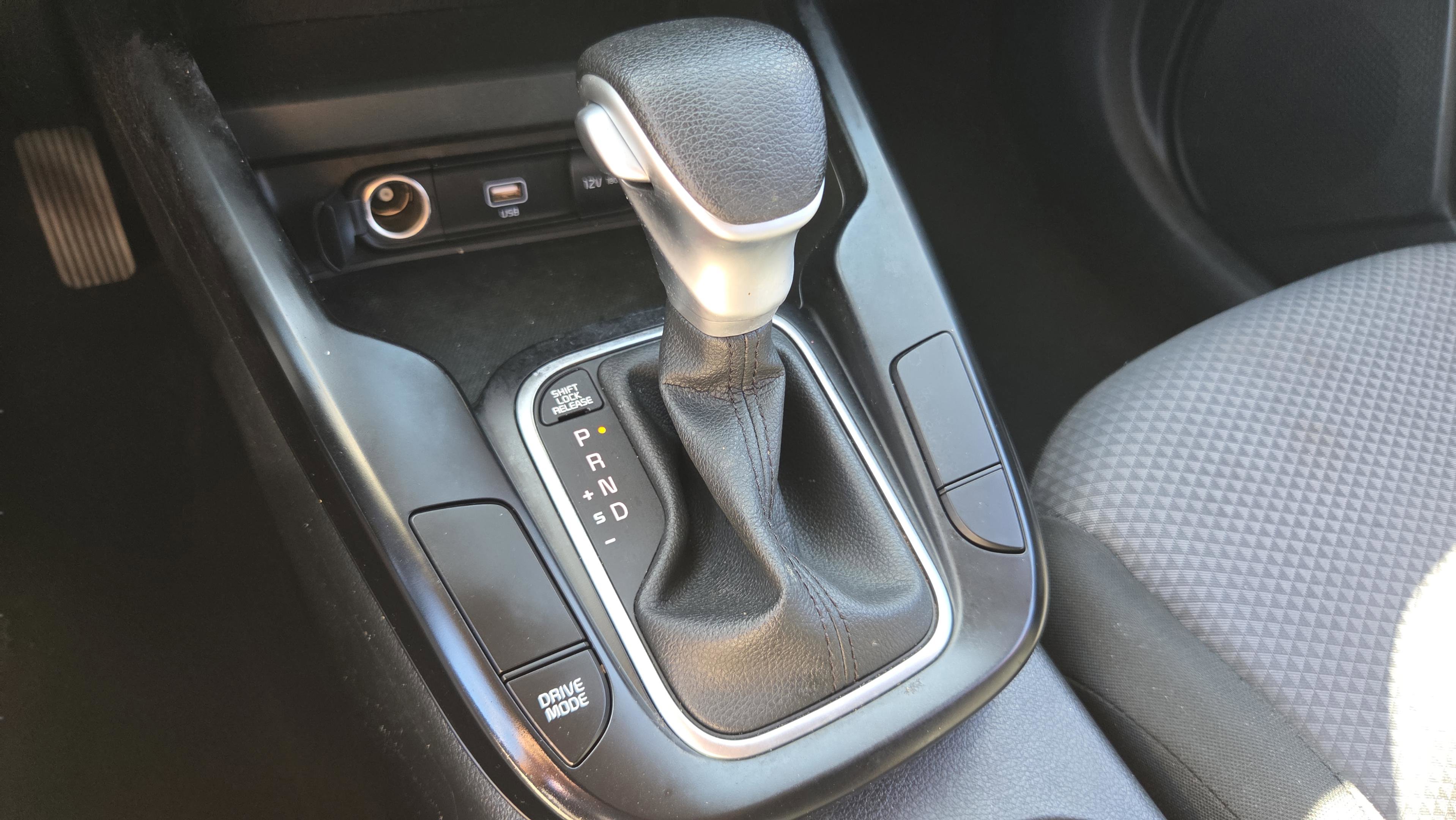 Used 2022 Kia Soul LX w/ Technology Package FWD image 24