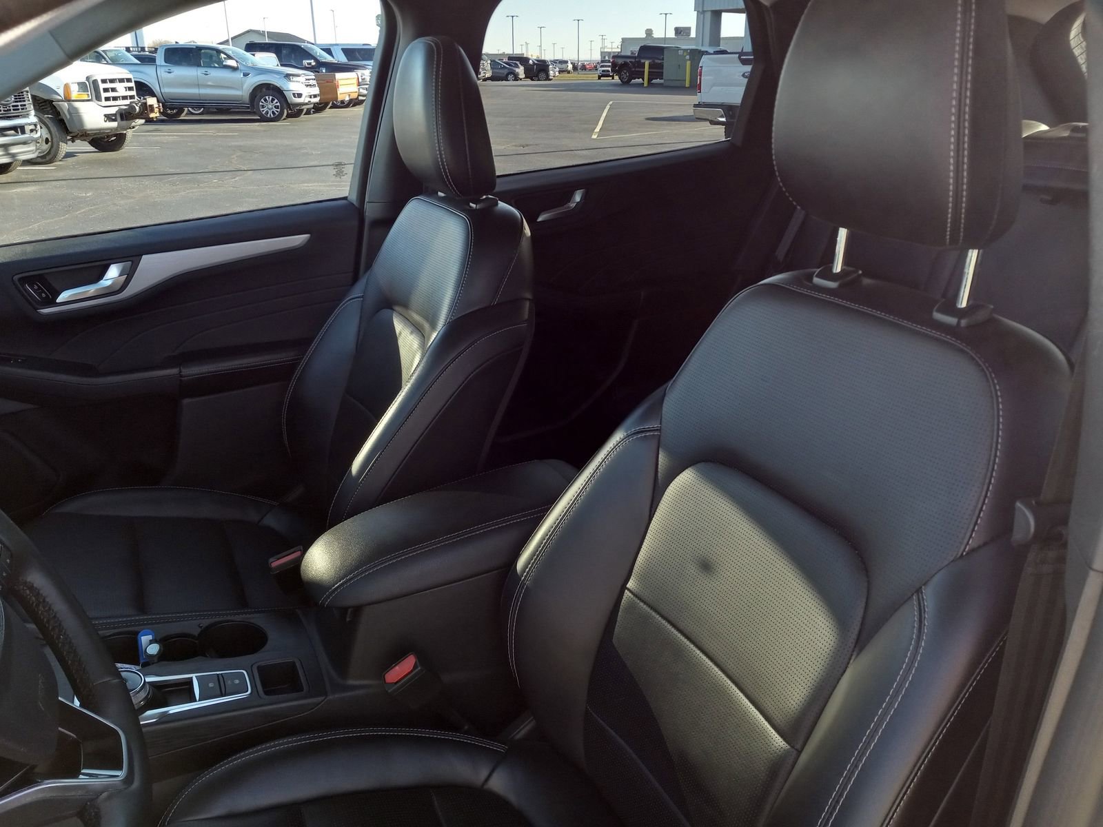 Used 2023 Ford Escape Platinum image 13