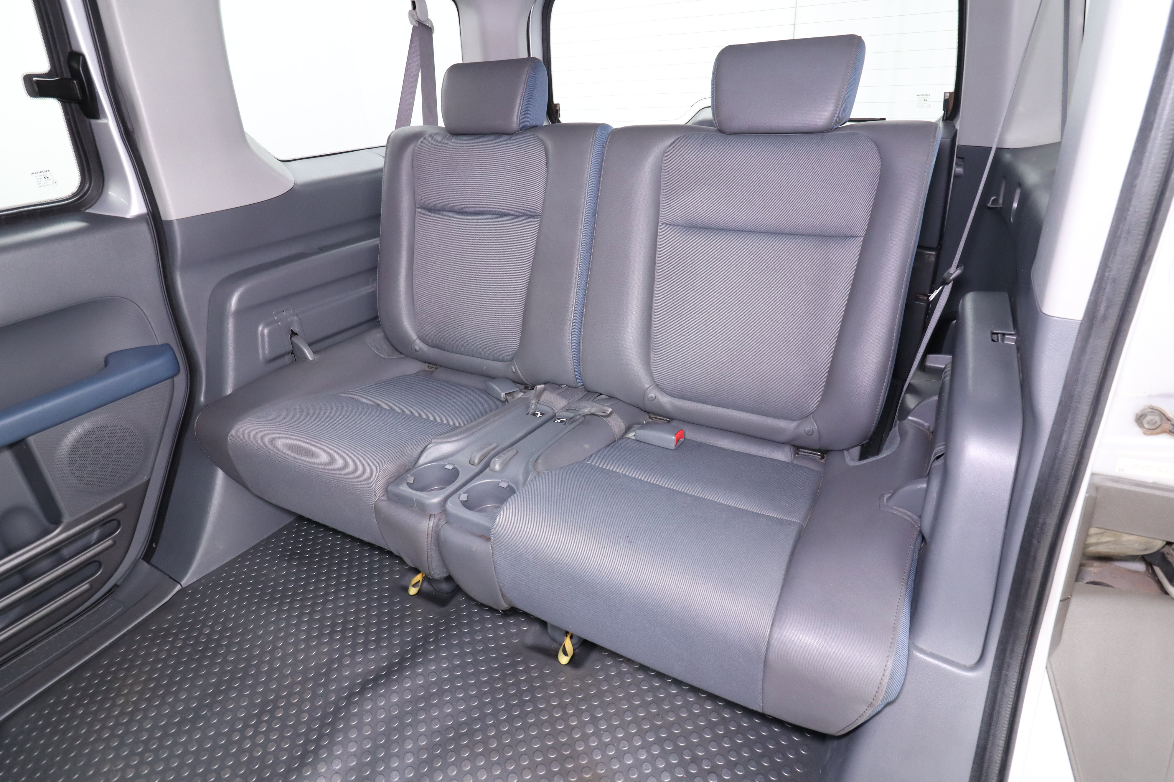 Used 2003 Honda Element EX image 19