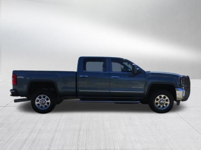 Used 2015 GMC Sierra 2500 SLT w/ Duramax Plus Package AWD/4WD image 2