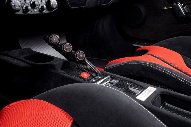 Certified 2015 Ferrari 458 Speciale A RWD image 36