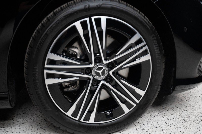 New 2027 Mercedes-Benz CLA 250+ image 10